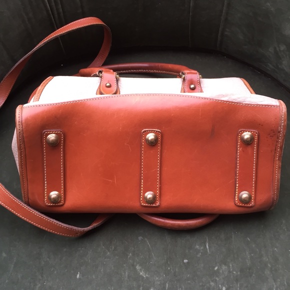 Dooney & Bourke leather VINTAGE bag hand / shoulder purse white tan - Picture 8 of 8